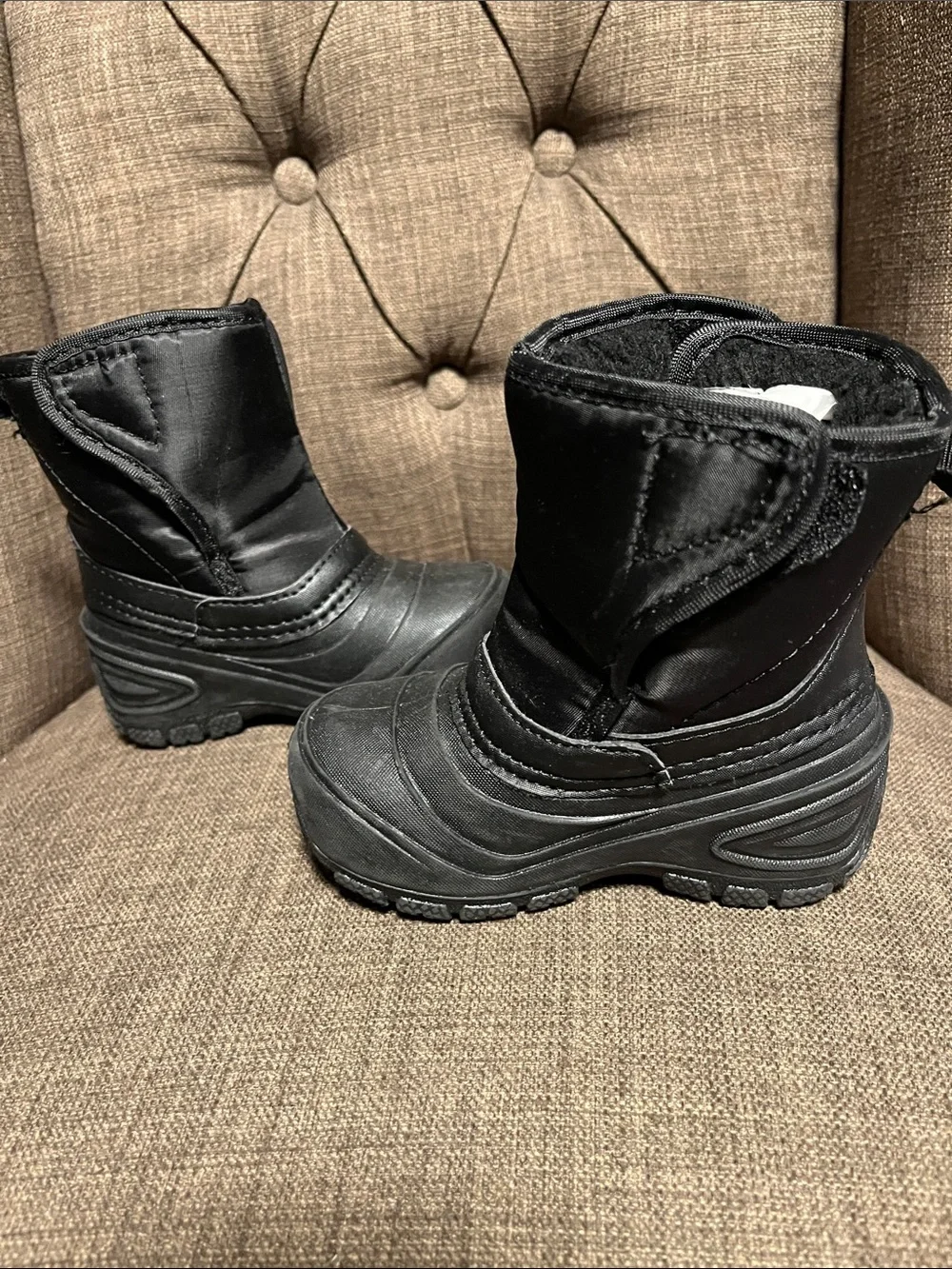 Ozark Trail waterproof toddler shell winter boots size 6